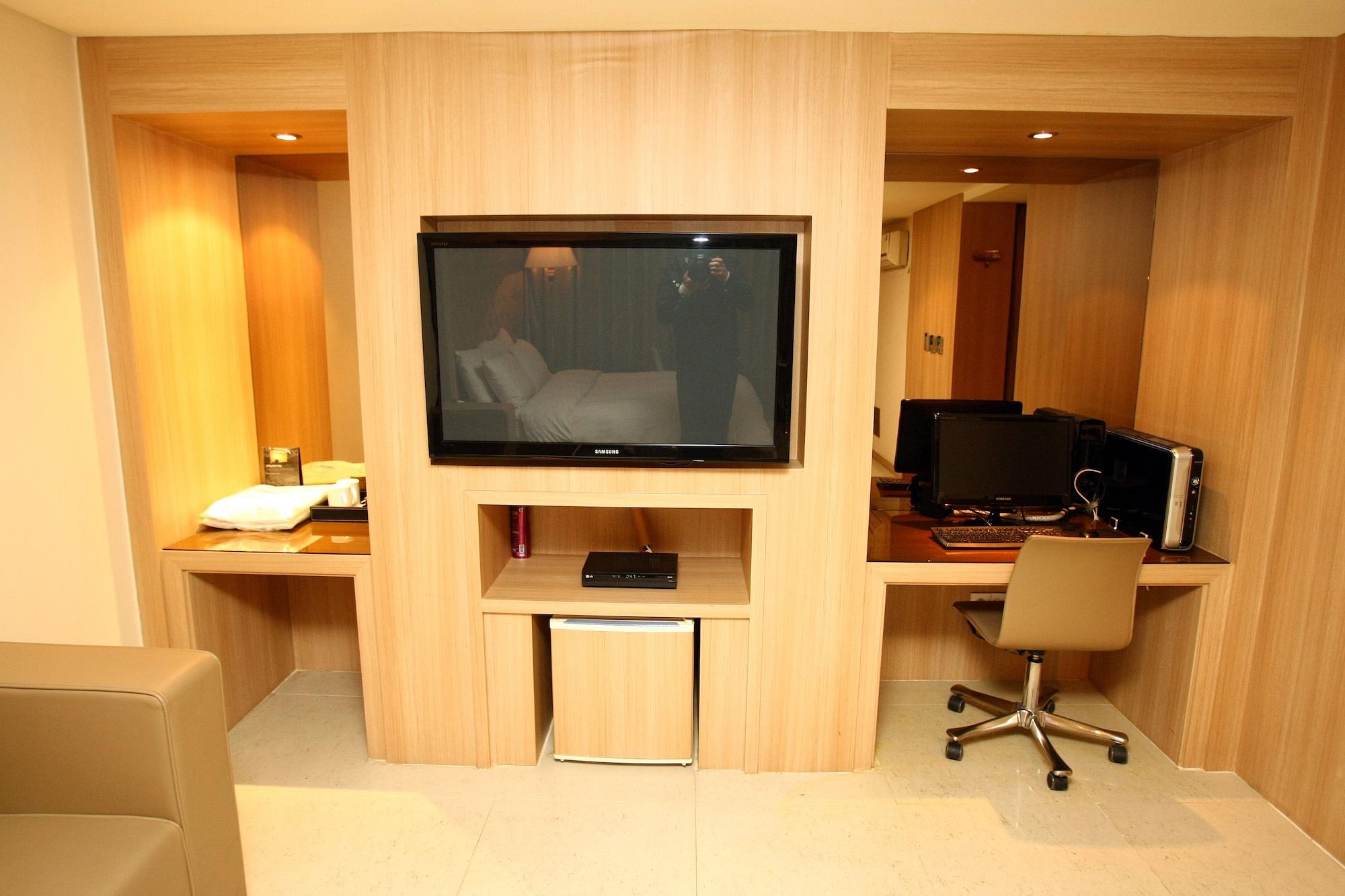 The California Hotel Seoul Seocho Экстерьер фото